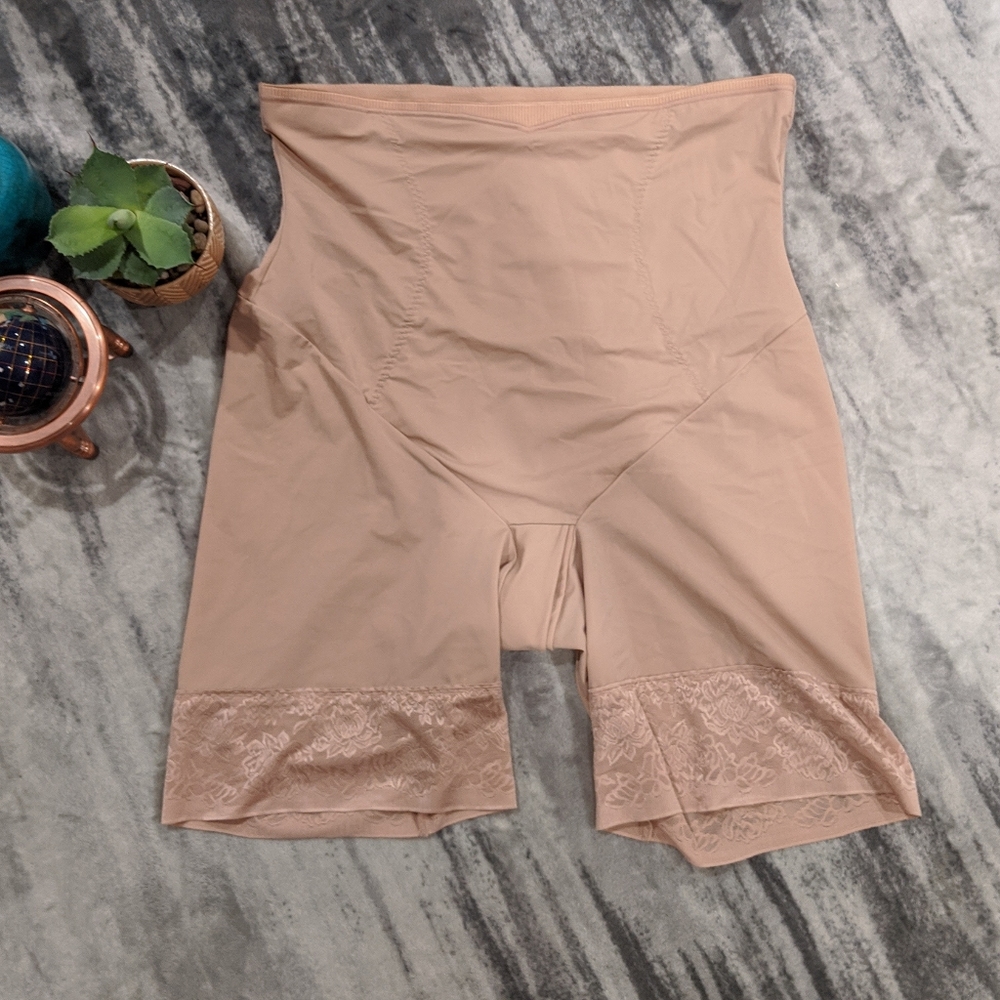 Maidenform shapewear